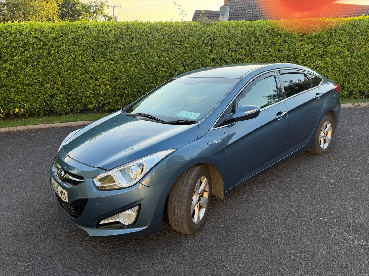 Hyundai i40 2013 - excellent condition - 👌🏻 - Image 4