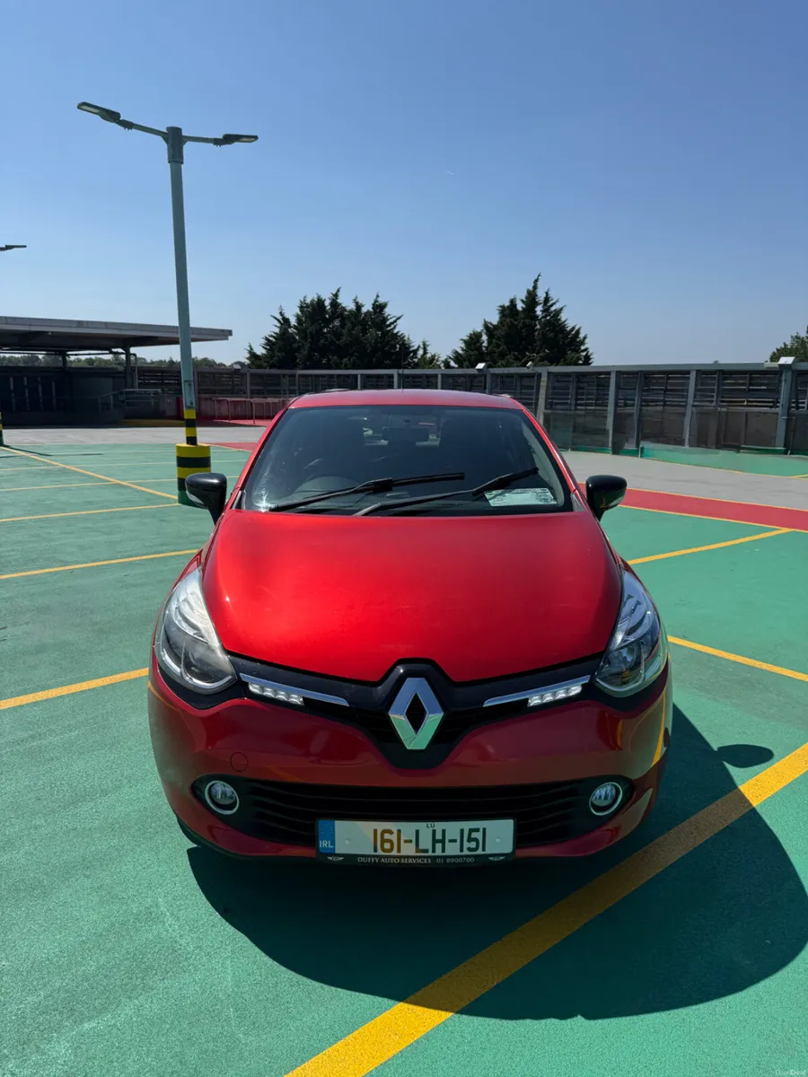 161 Renault Clio 1.2 Petrol - LOW MILEAGE - Image 2
