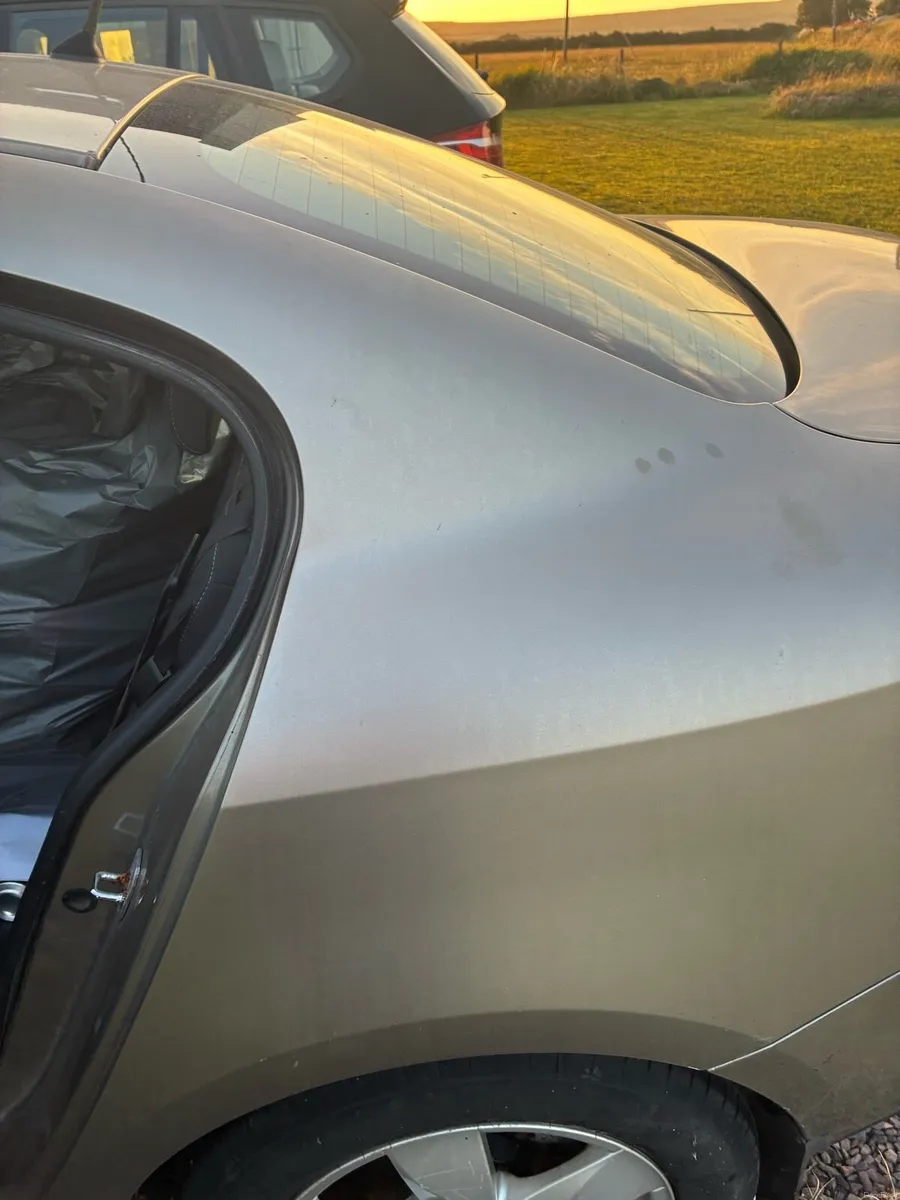 Car - Image 1