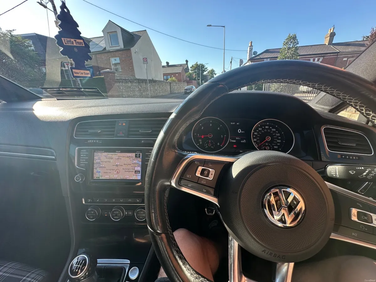 Volkswagen Golf 2016 Good Spec - Image 2