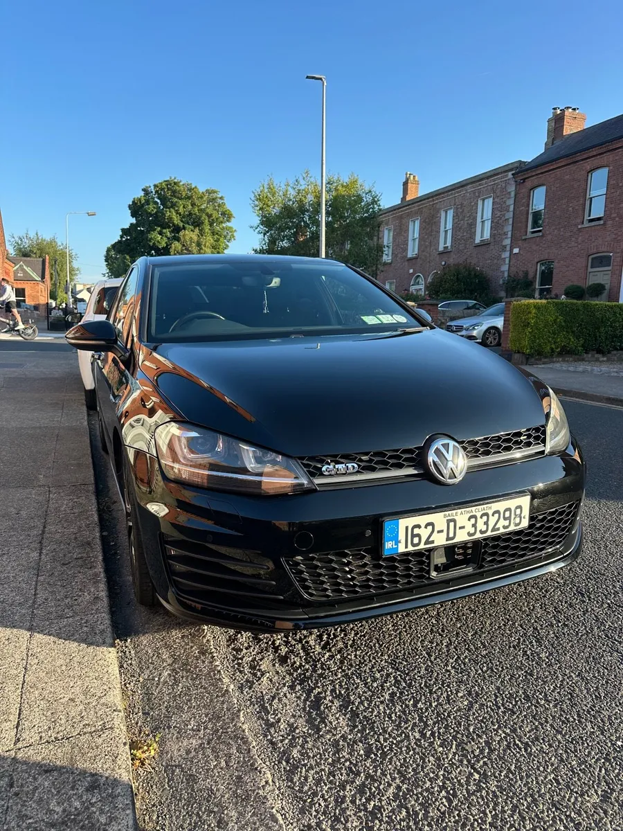 Volkswagen Golf 2016 Good Spec - Image 1