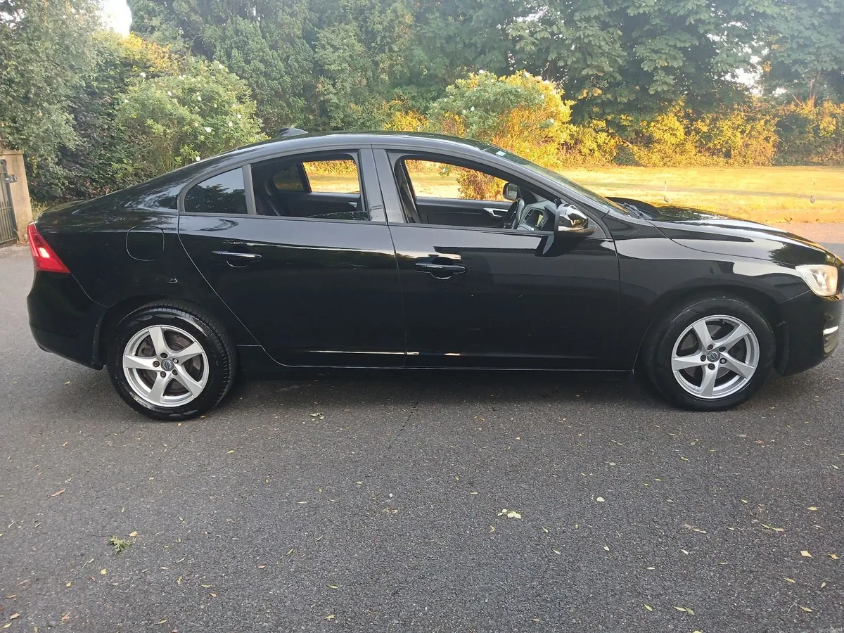 Volvo S60 D2 Business Edition - Image 4