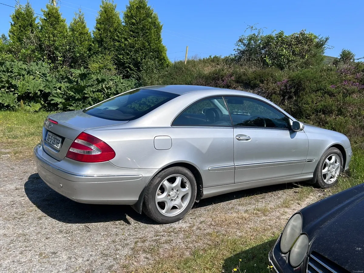 Mercedes-Benz CLK 240 V6 Elegance 2006 - Image 3