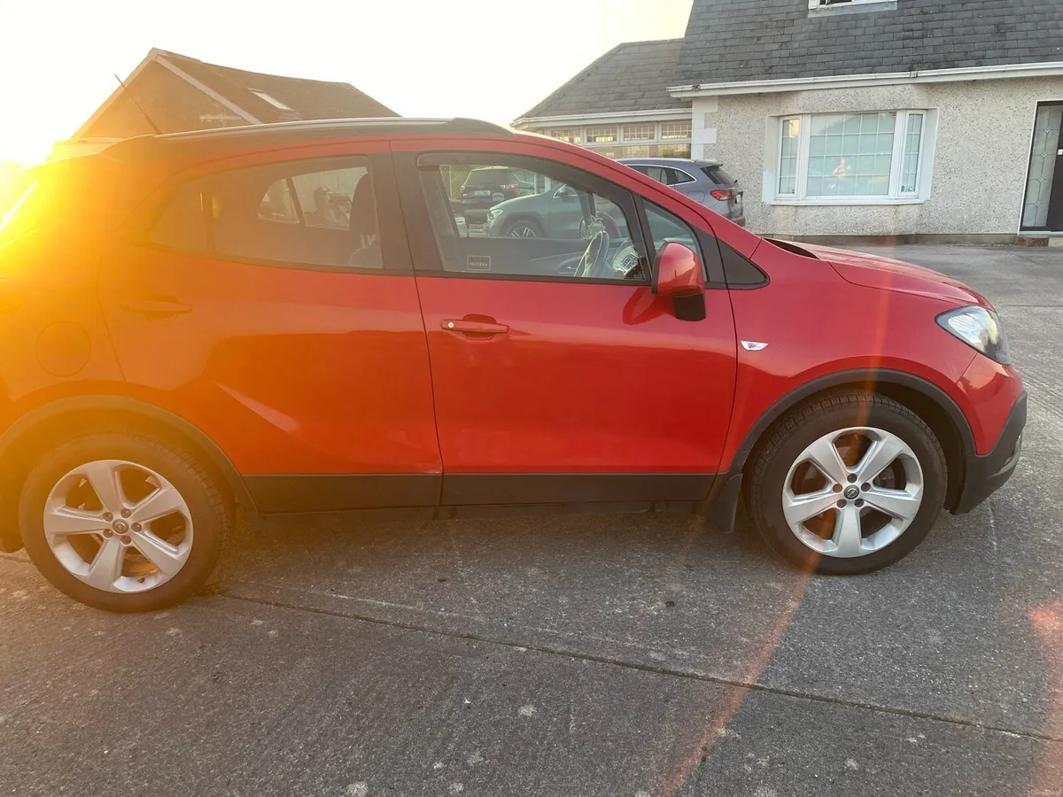 Car - Image 6