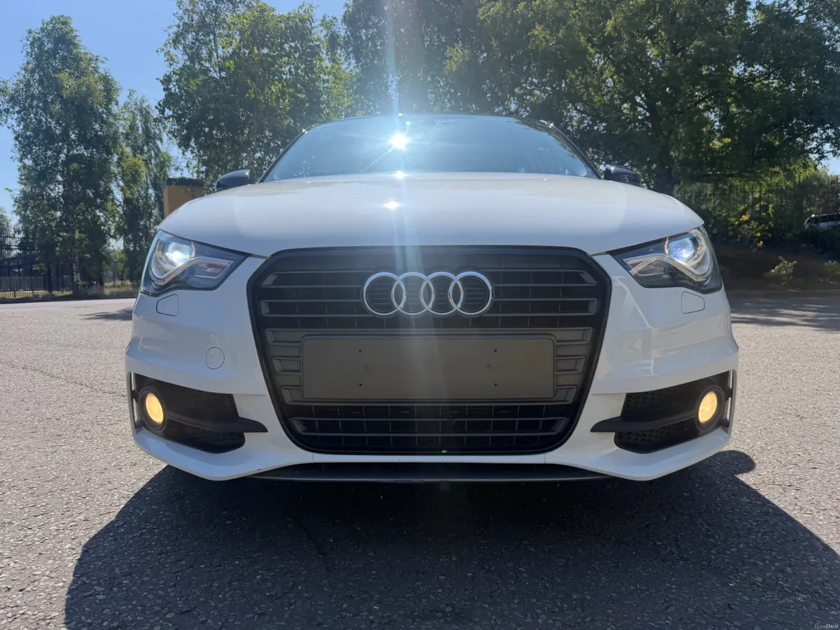 Audi A1 1.4 TFSI DSG SLINE - Image 2