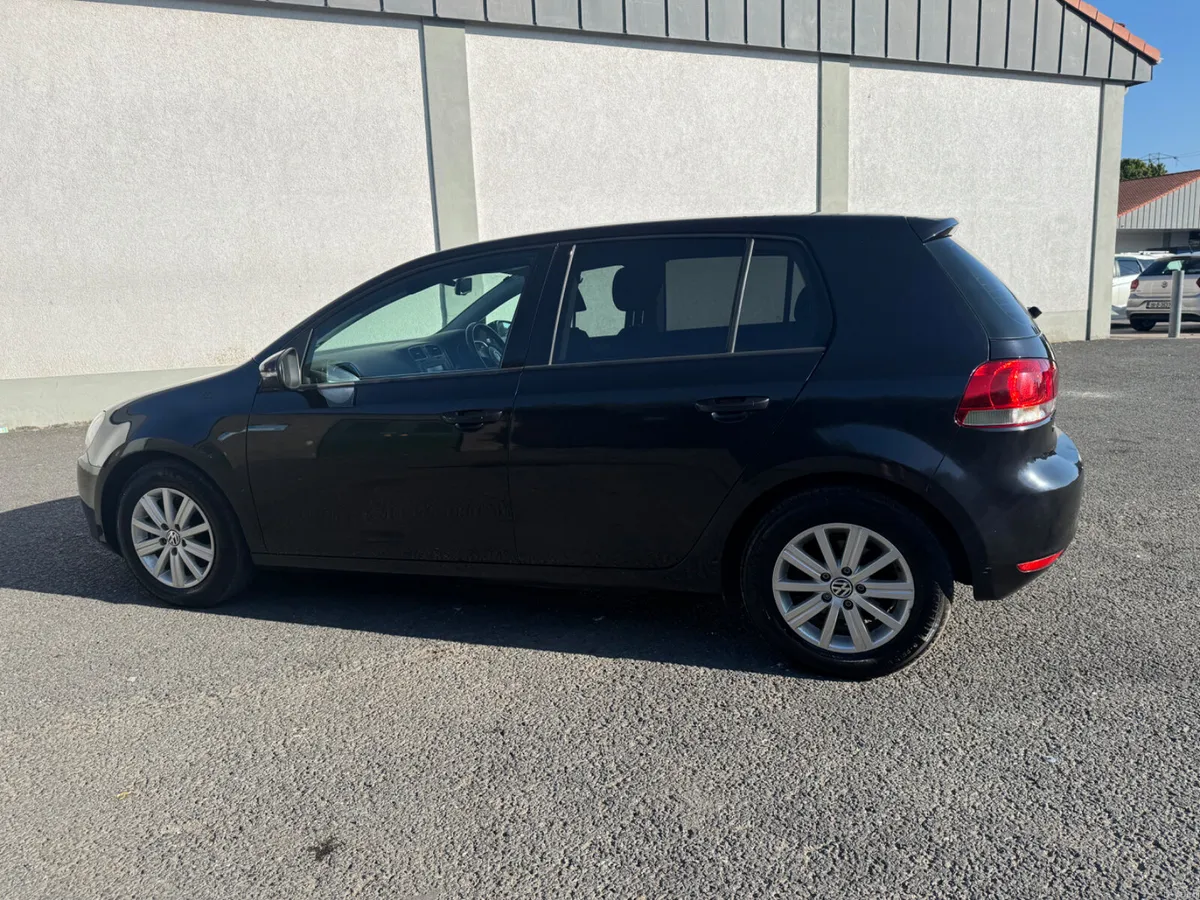 Volkswagen Golf 1.2 Automatic Petrol - Image 6