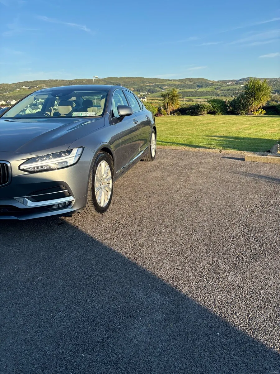 2018 Volvo S90 D4 Inscription Automatic - Image 2