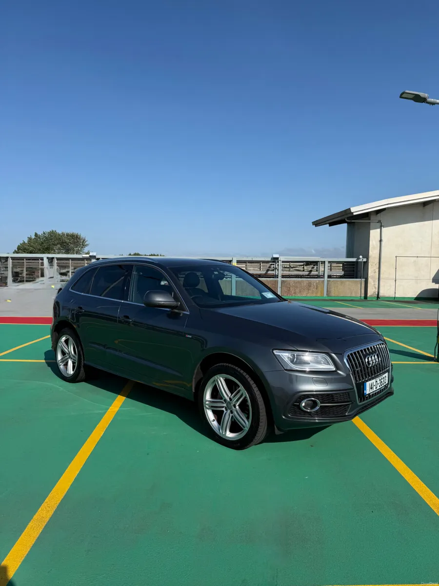 141 Audi Q5 2.0 TDI - QUATTRO S-LINE - Image 3
