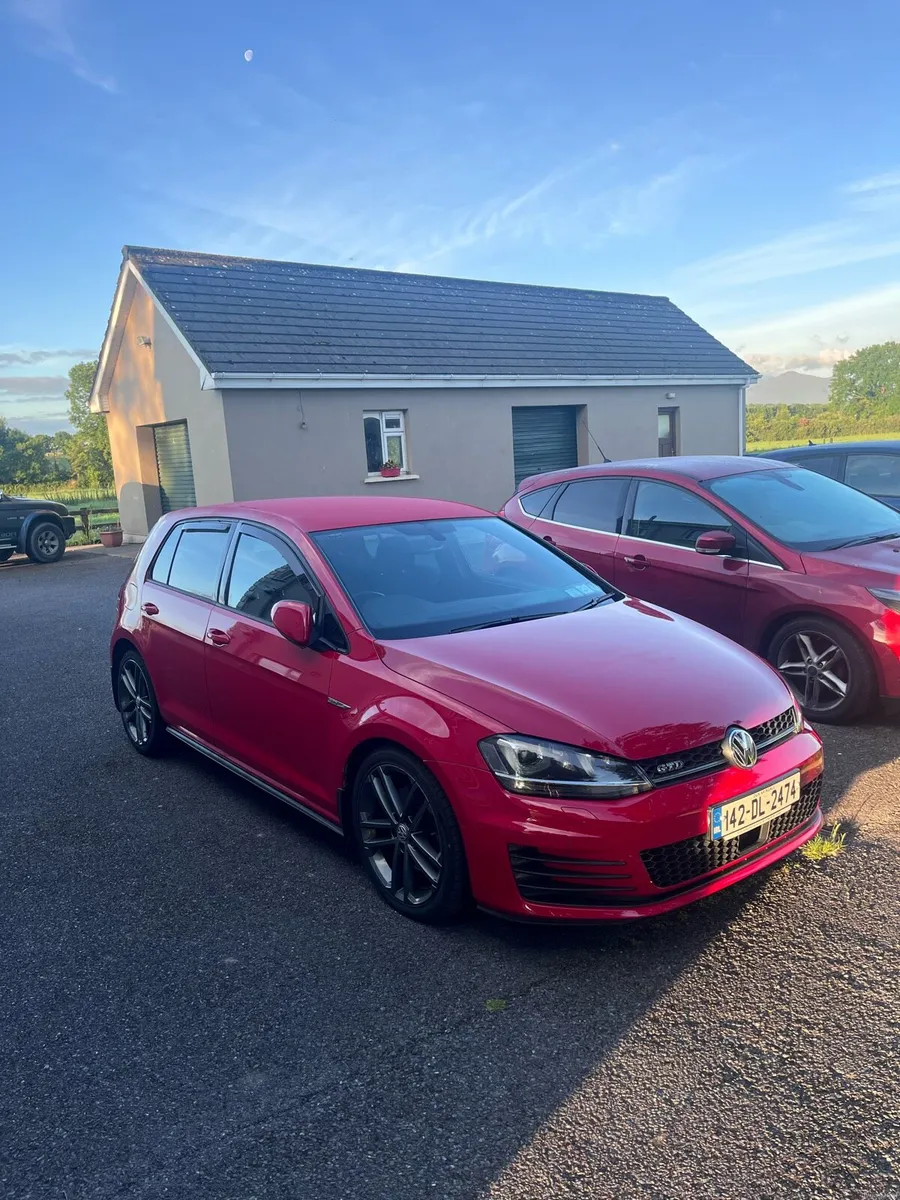 Volkswagen Golf gtd - Image 1