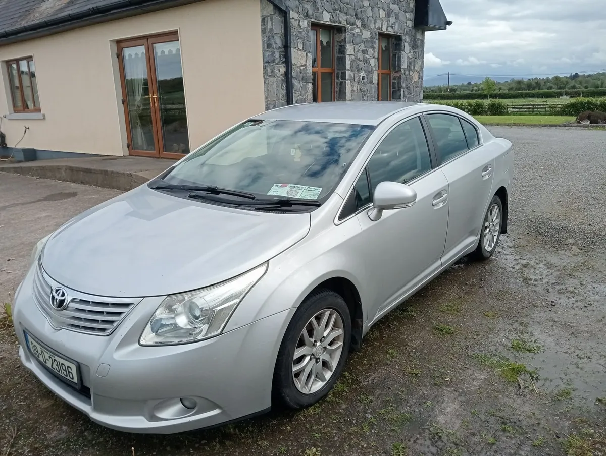 Toyota Avensis 2009, 2lt Turbo Diesel - Image 2