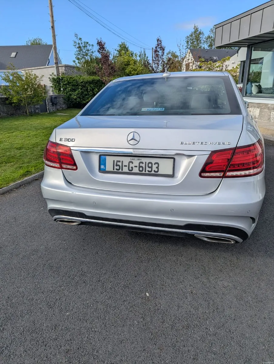 Mercedes-Benz E-Class 2015 - Image 4