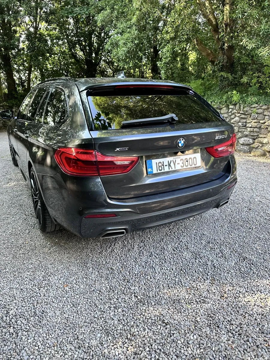 BMW 530d xDrive M Sport Touring | Huge Spec - Image 4