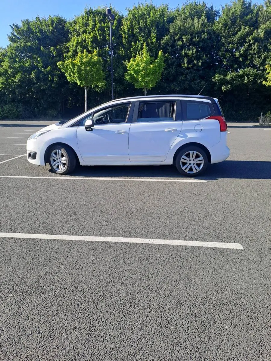 161 Peugeot 5008 blue hdi active 157 km nct 7/28 - Image 2