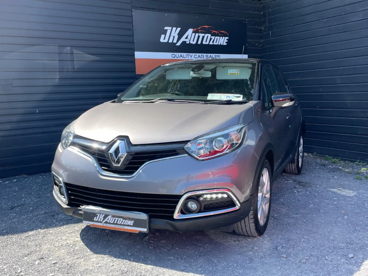 Renault Captur INTENSE 1.5 DCI 90 EU6M 4DR - Image 3