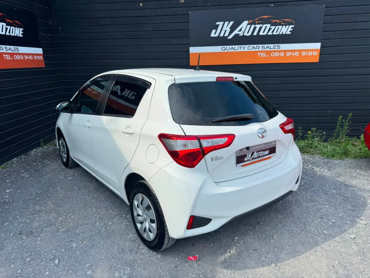 Toyota Yaris 1.0 VITZ AUTO 5DR - Image 6