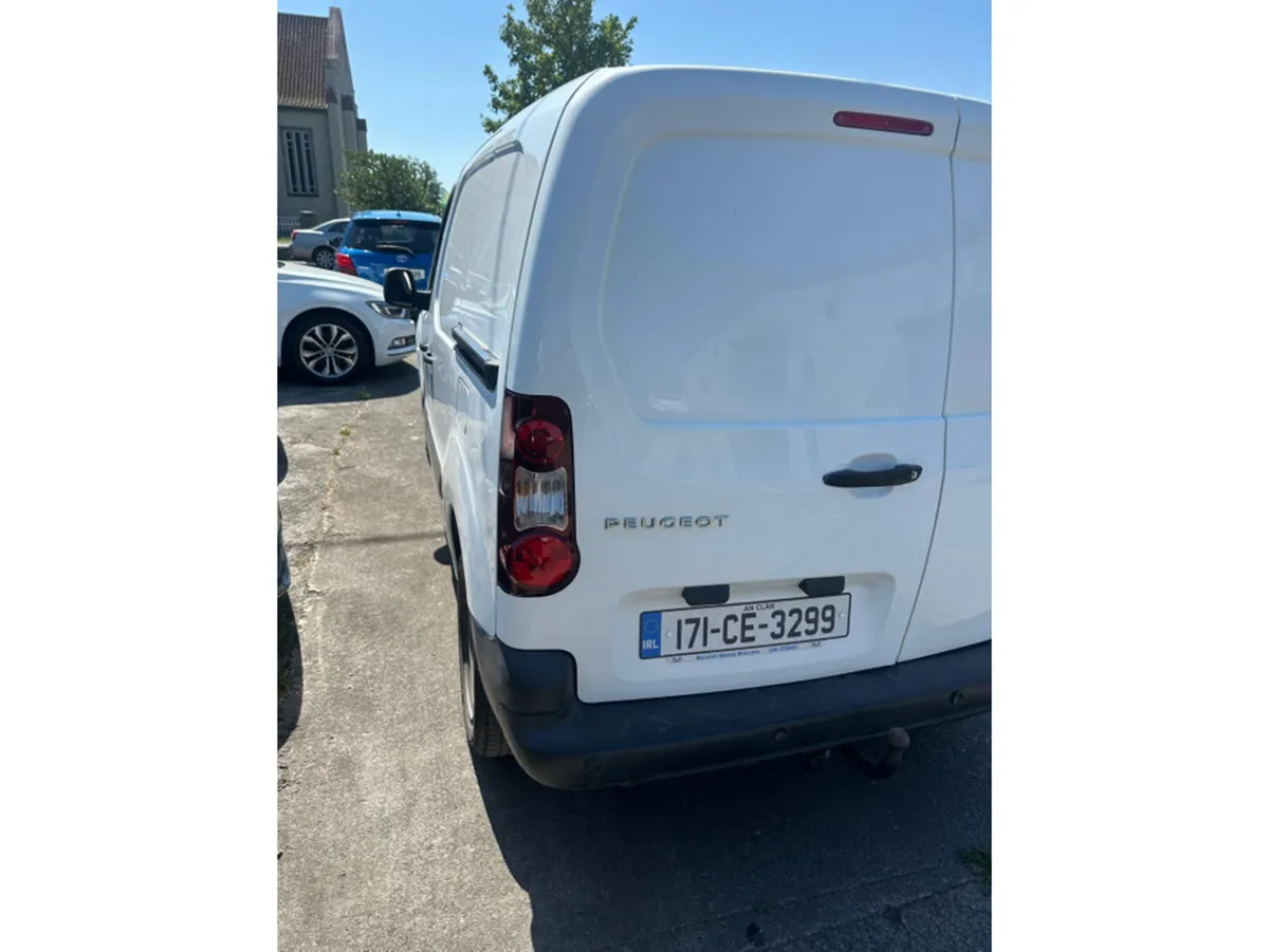 Peugeot Partner PROFESSIONAL - Image 3