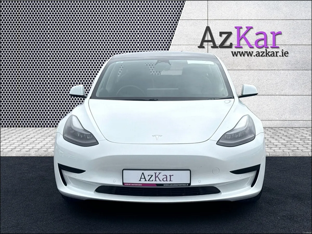 Tesla Model 3 2022 RWD PLUS 450 KMS RANGE GRADE A - Image 2