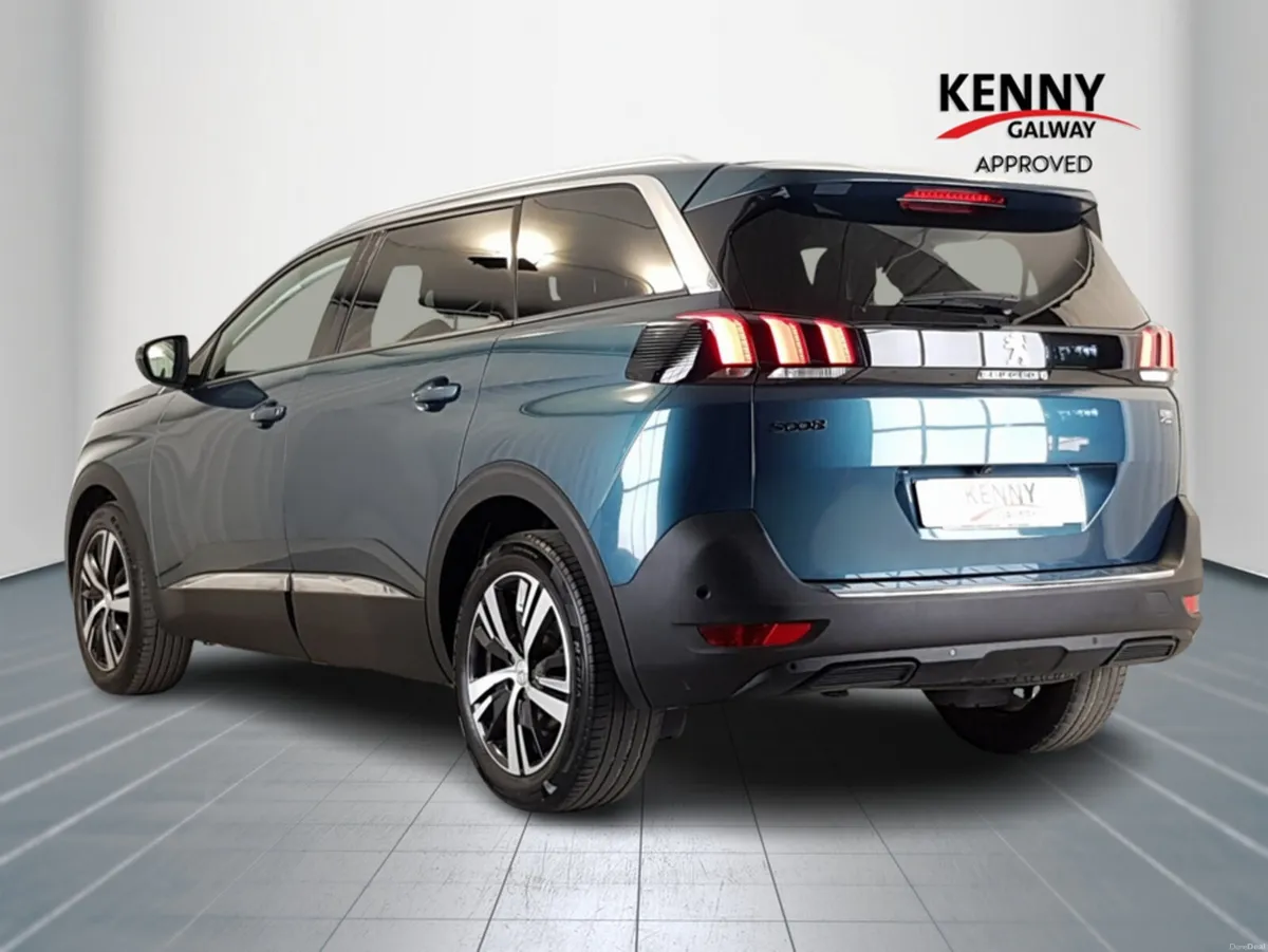 Peugeot 5008 ALLURE 1.5 BLUE HDI 130 6 6.2 4DR - Image 5