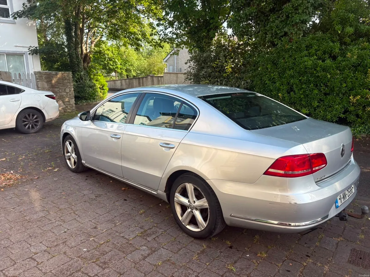 2011 VW Passat 2.0 TDI. NCT 11/2026 TAX 08/2026 - Image 6