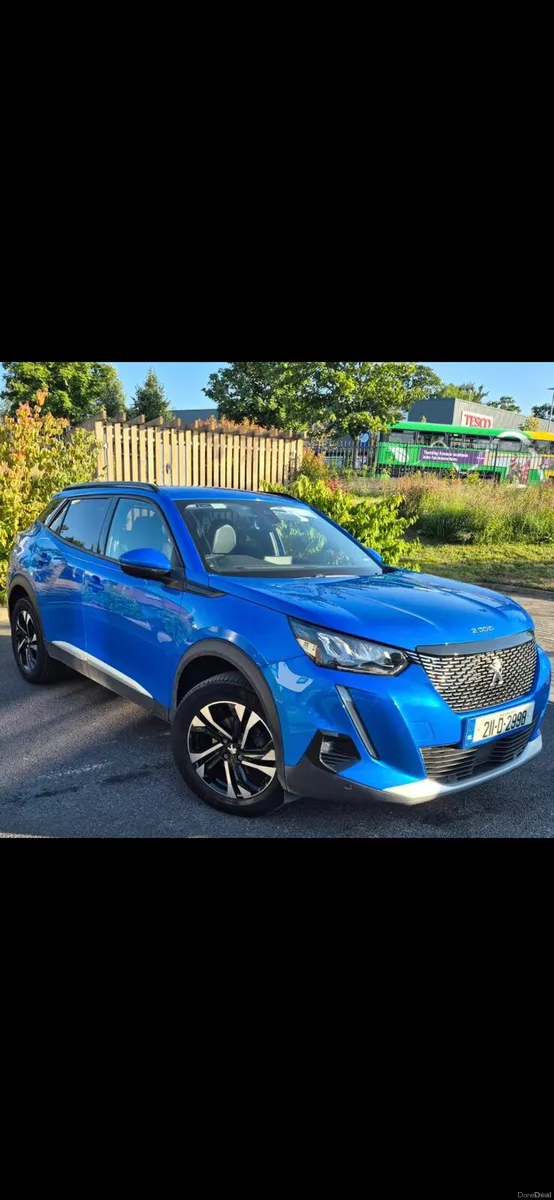 Peugeot 2008 - Image 1
