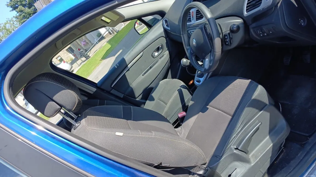 Renault Grand Scenic 2010 - Image 4