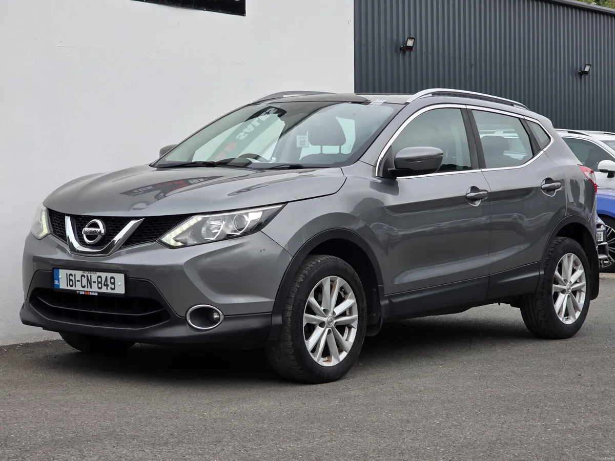 2016 Nissan Qashqai 1.5 DCI SV // PANORAMIC ROOF - Image 6