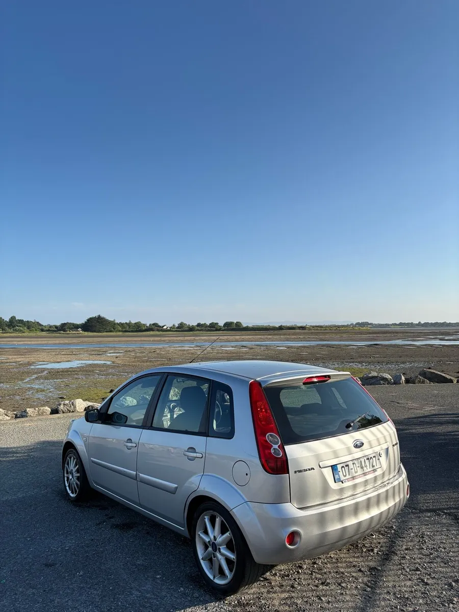 Ford fiesta 2007 - Image 3