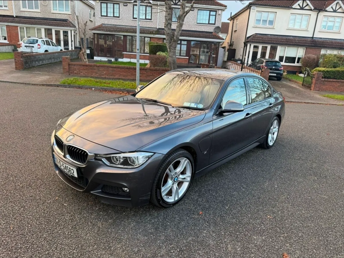 BMW 3-Series 2017 - Image 1