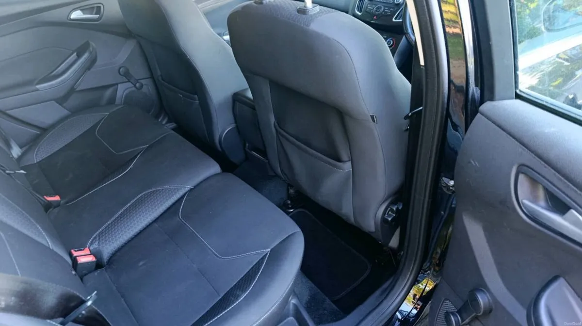 2016 Ford Focus Zetec Diesel - Image 6