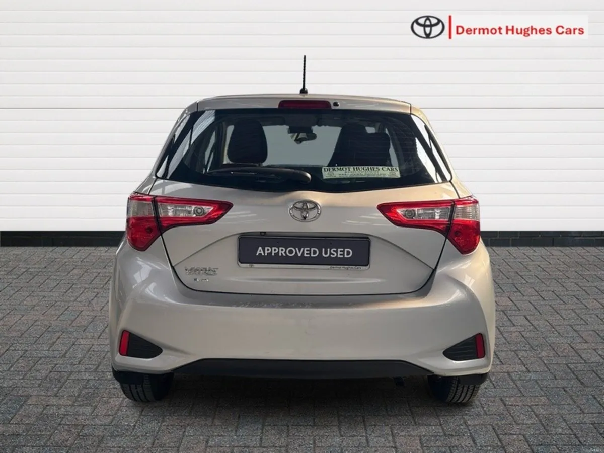 Toyota Yaris 1.0 5DR LUNA MANUAL - Image 4