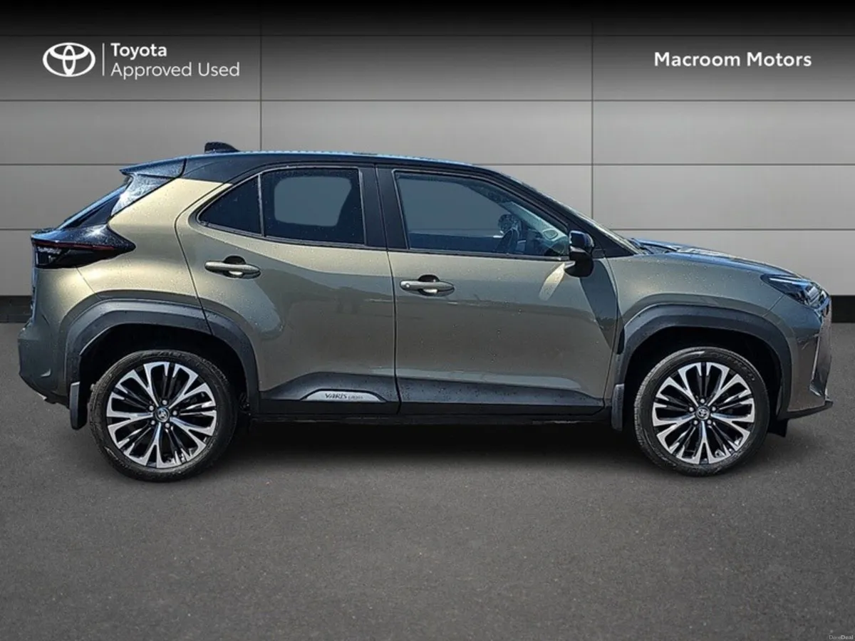 Toyota Yaris Cross YARIS CROSS SOL 4DR AUTO - Image 3