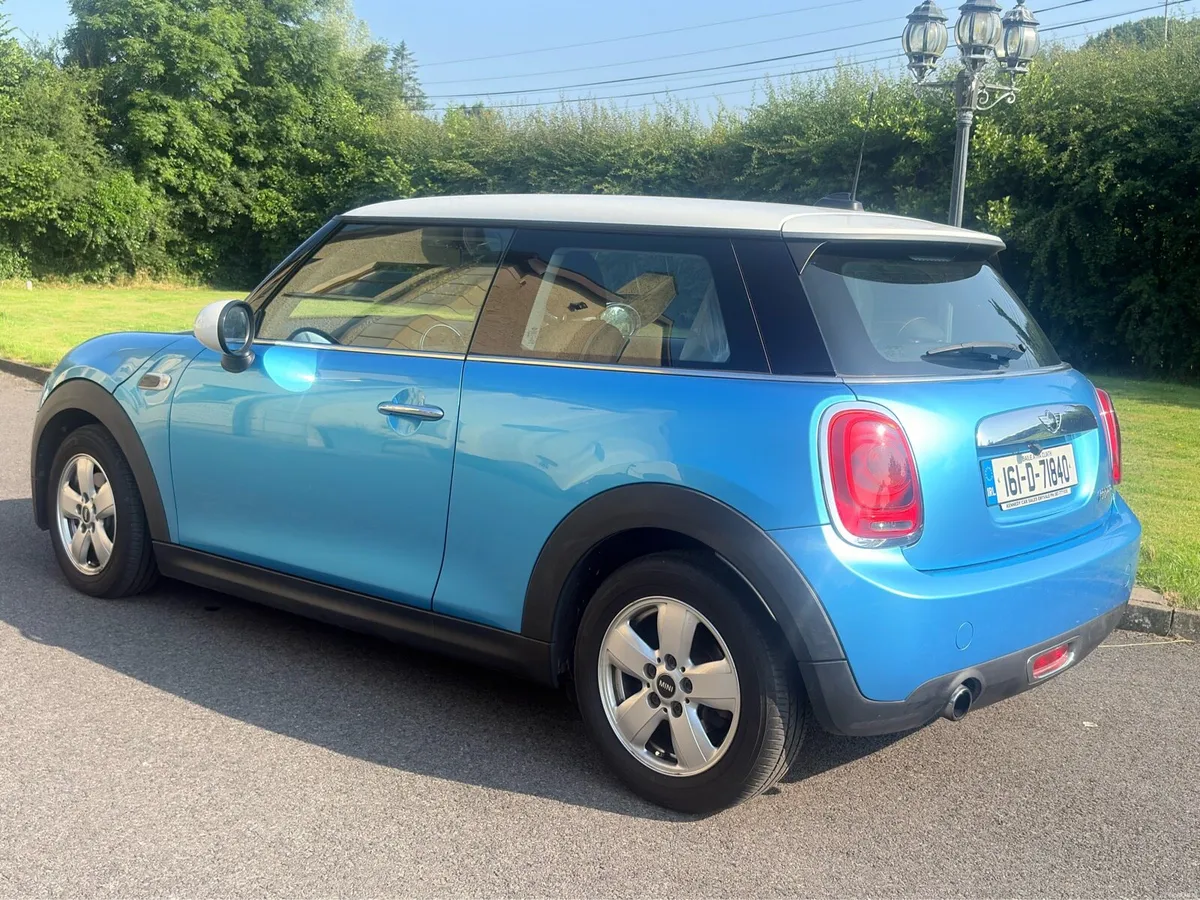 Mini Cooper 1.5 petrol automatic - Image 5