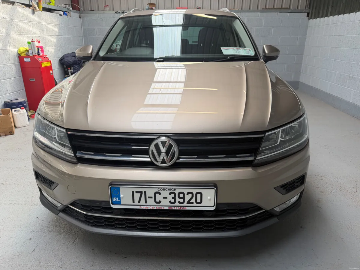 2017 VOLKSWAGEN TIGUAN       HIGHLINE ! - Image 3