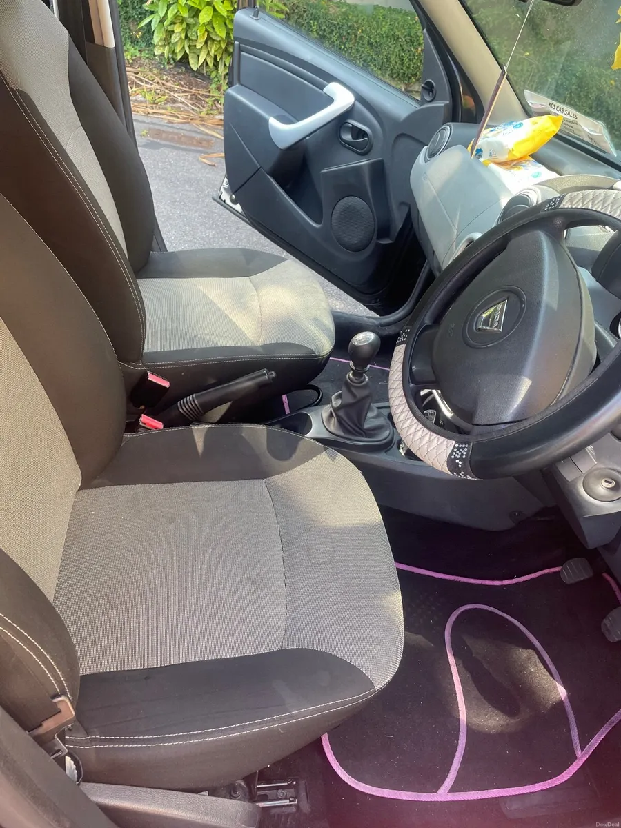 Dacia Duster 2015 - Image 2