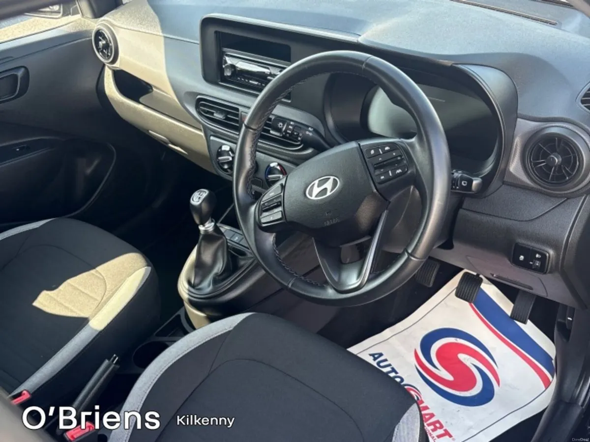Hyundai i10 I10 CLASSIC 1.0 5DR *1 OWNER - PRISTIN - Image 5