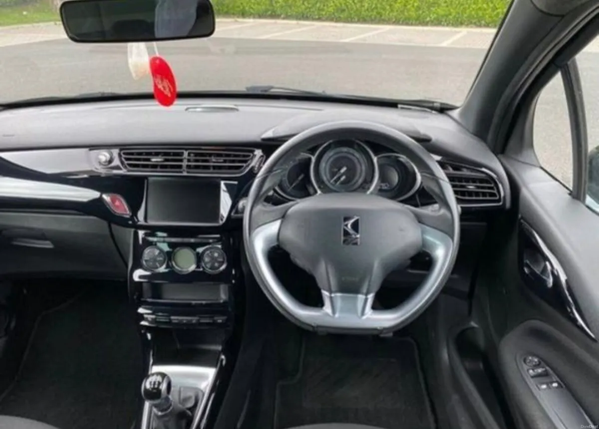 2015 Ds Ds3 - Image 3