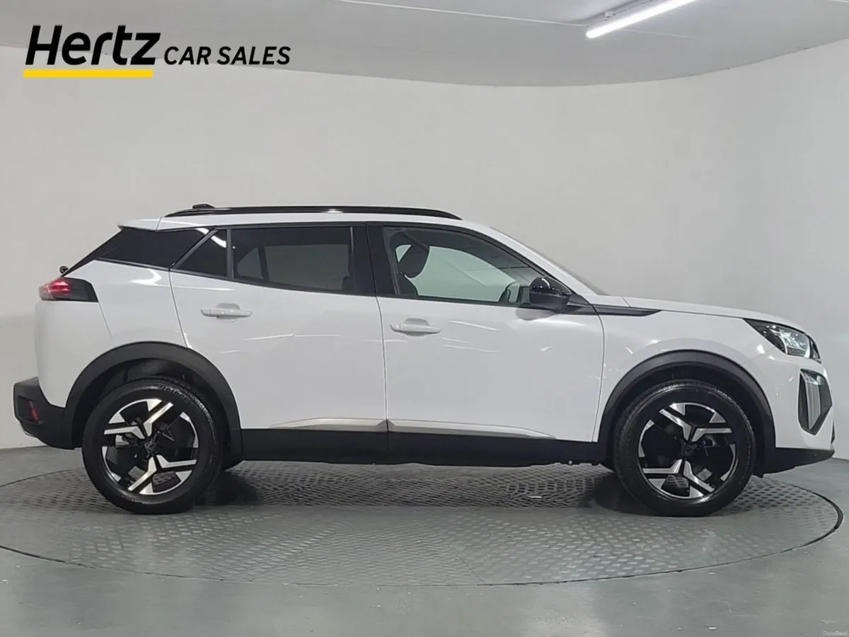 Peugeot 2008 Allure 1.2 Petrol Manual - Image 4