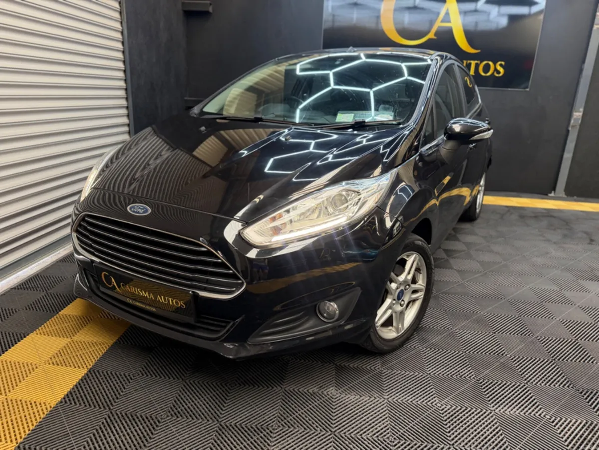 Ford Fiesta TITANIUM 1.25 60PS M5 4 MCA 4DR - Image 4