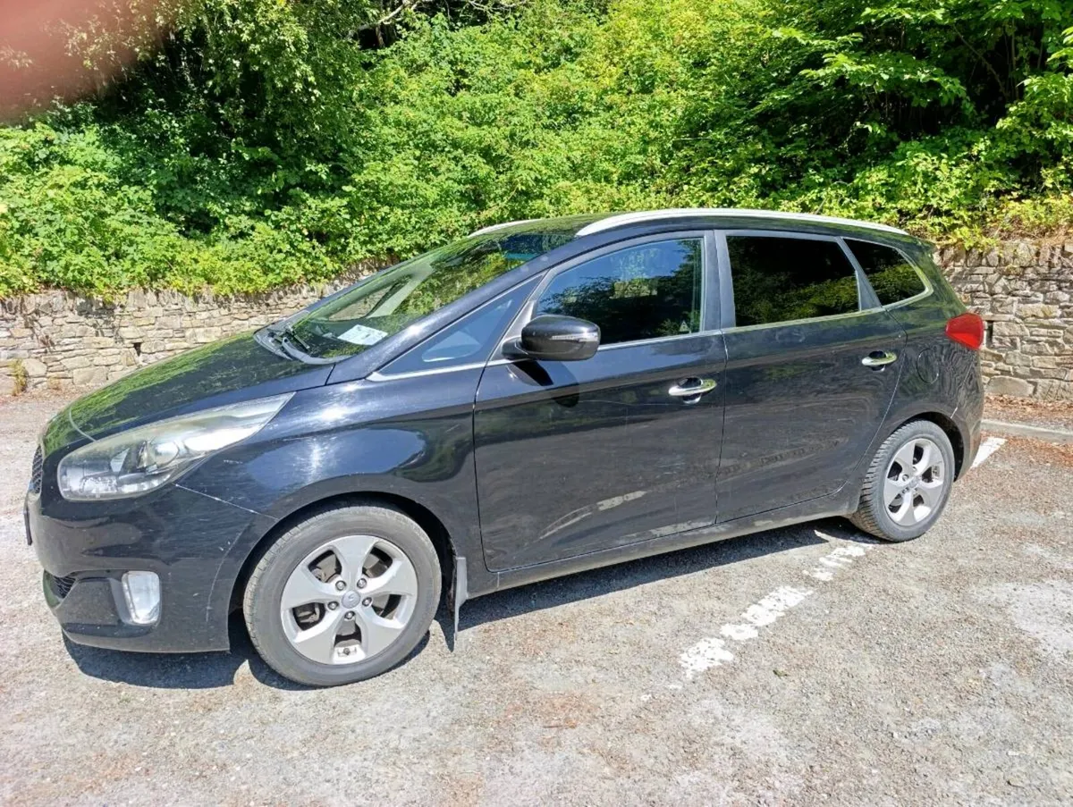 Kia Carens 1.7 CRDI , 7 seater - Image 2