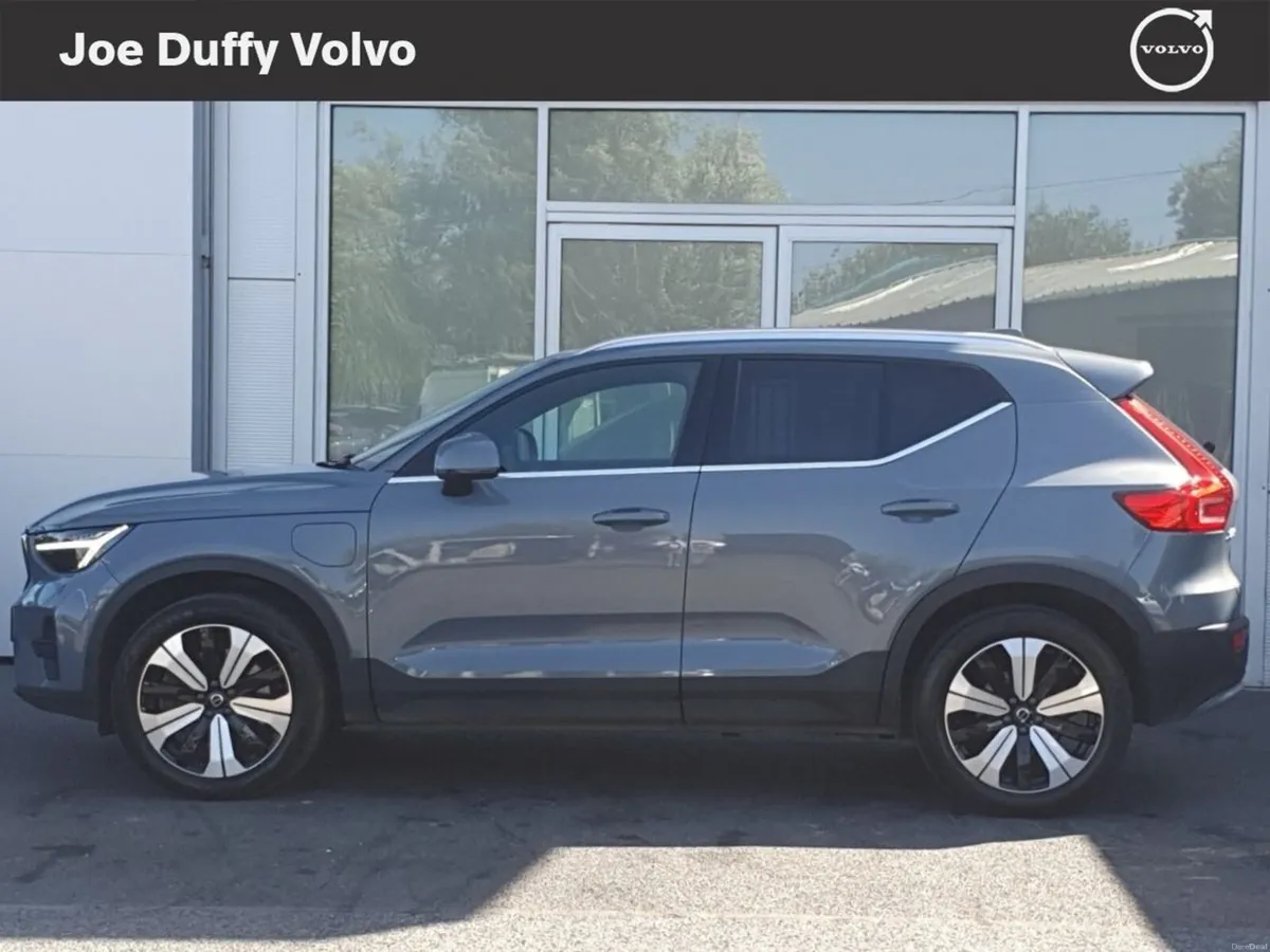 Volvo XC40 Sold         T4 Recharge Auto Core T4 2 - Image 3