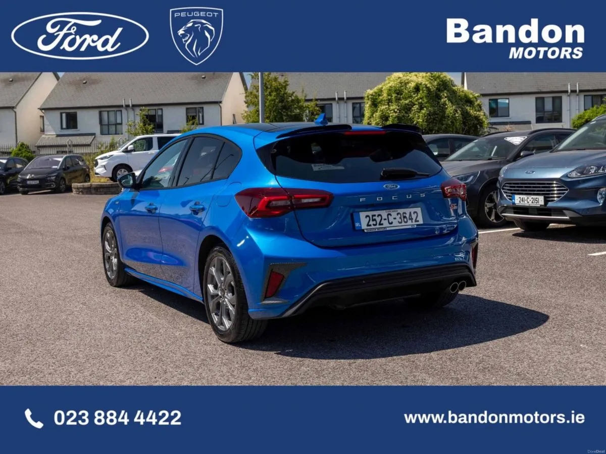Ford Focus 2025 Ford Focus ST-Line X 1.0L EcoBoost - Image 3