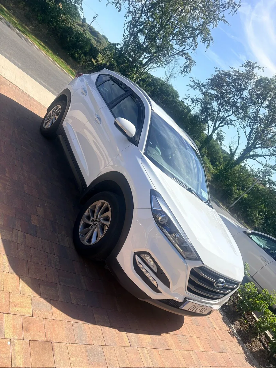 Hyundai Tucson - Image 1
