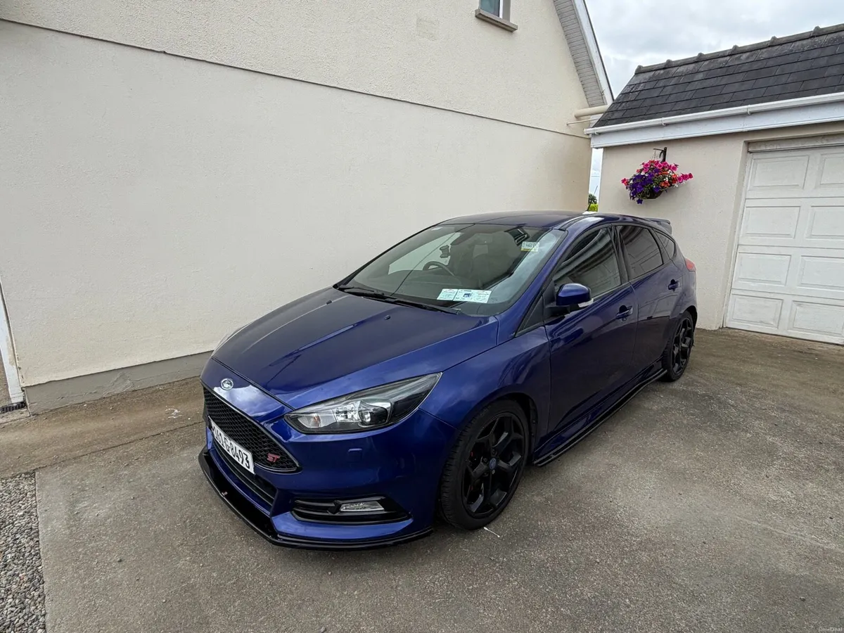 Ford Focus ST - Image 2