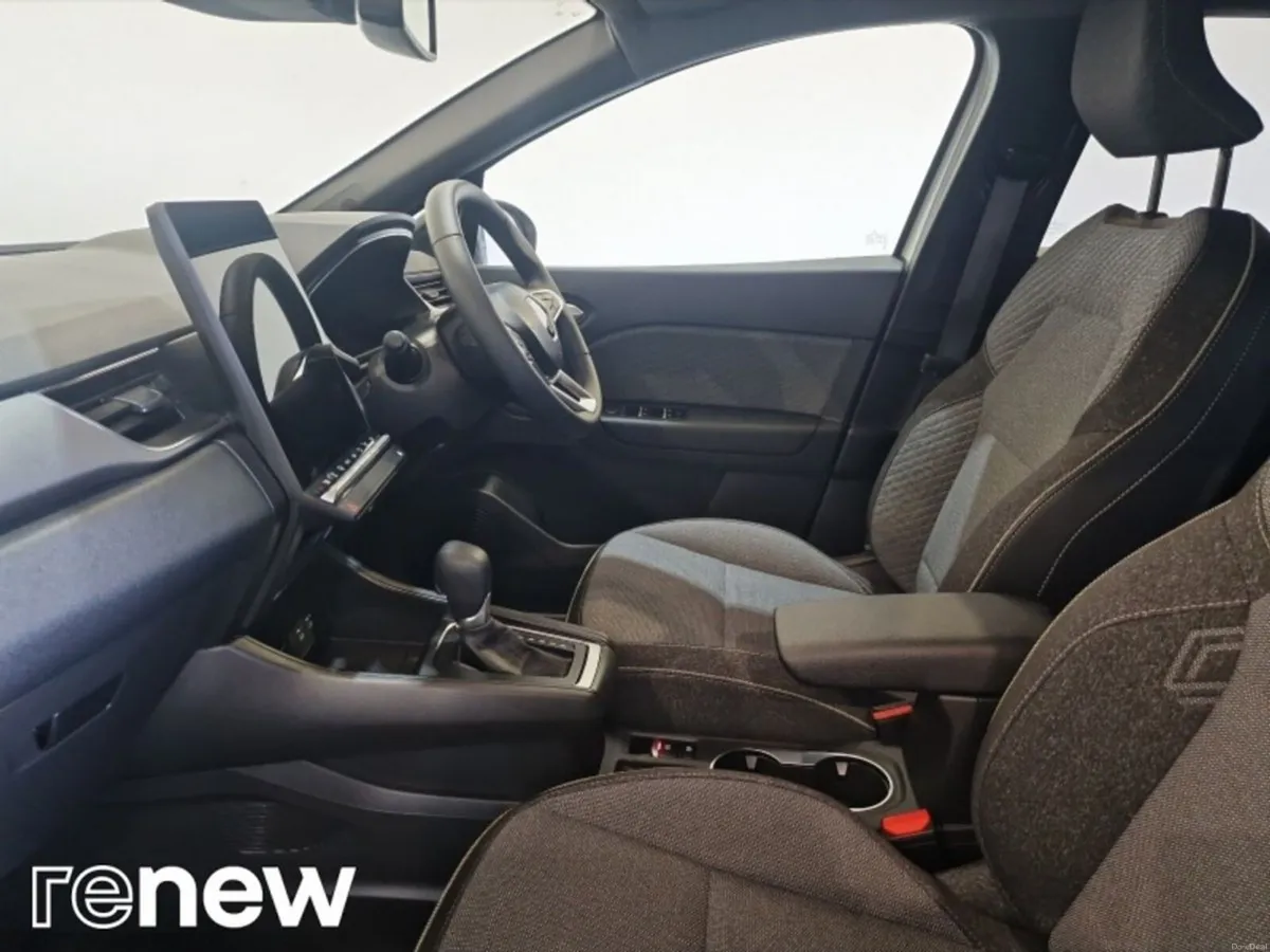 Renault Captur E-TECH Hybrid 145 Auto Techno - Image 5
