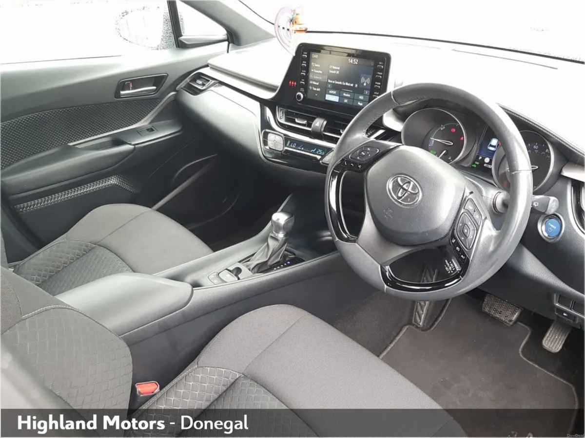 Toyota C-HR Icon Hev Cvt  Icon  122 VVT-I - Image 6