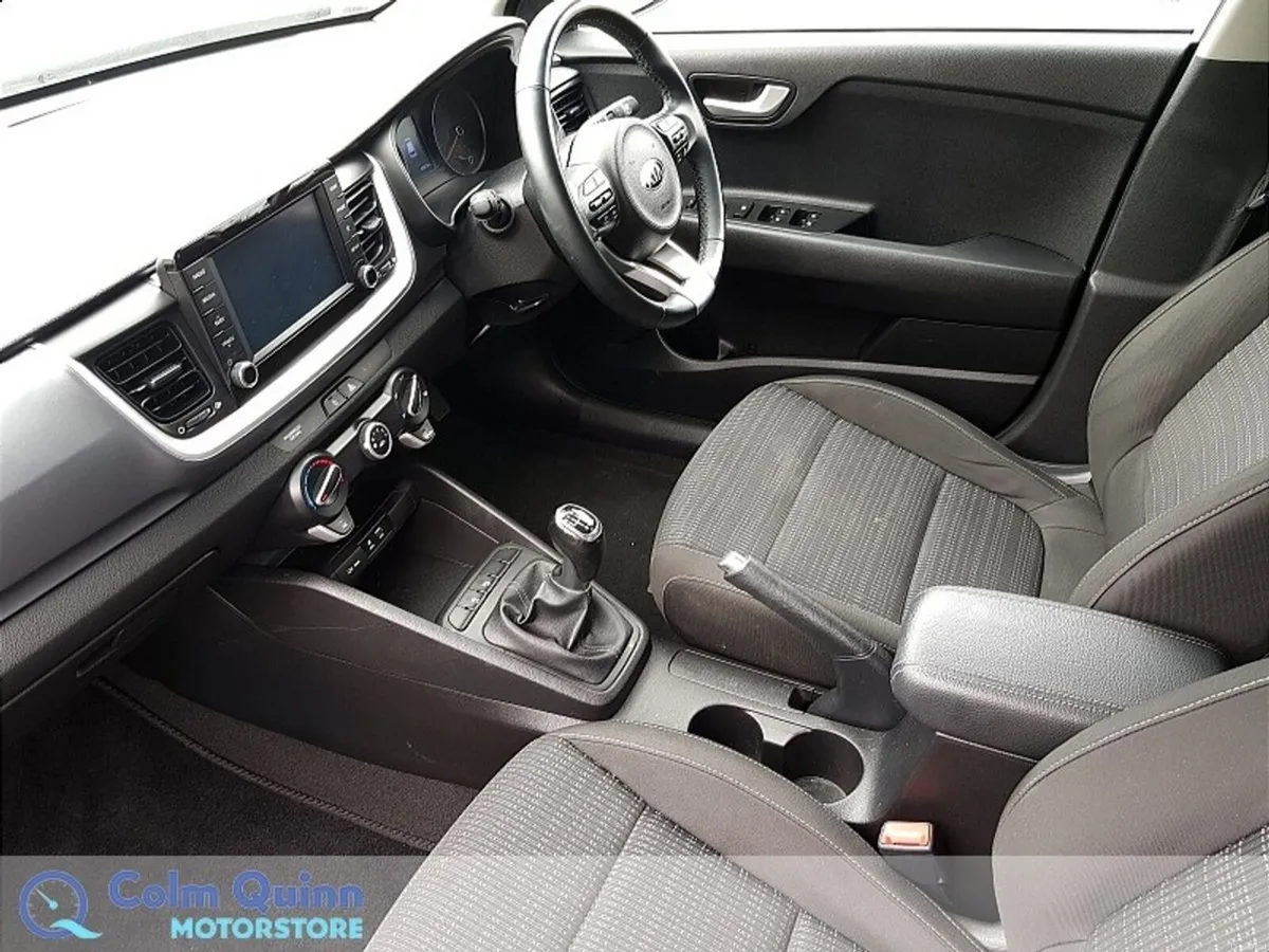 Kia Stonic K2 MY20 1.6 Diesel - Reverse Camera - I - Image 6