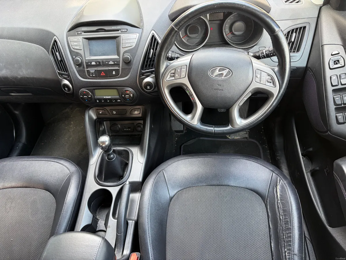 Hyundai ix35 1.7 EXECUTIVE - Image 6