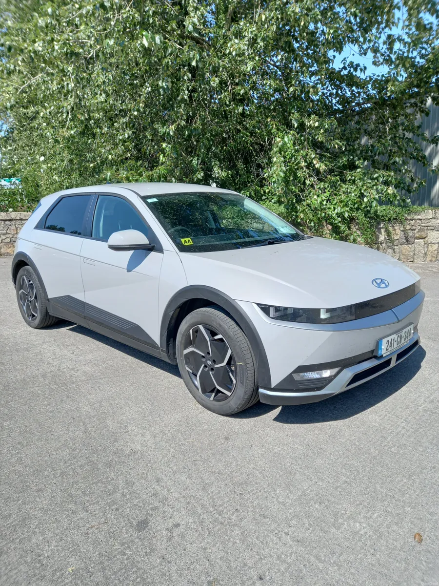 2024 Hyundai IONIQ 5 - Image 1
