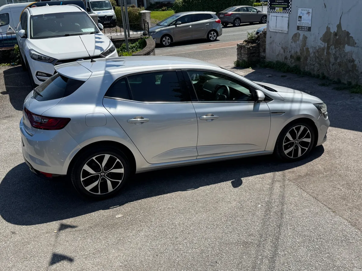 Renault Megane Lovely sporty car. - Image 6