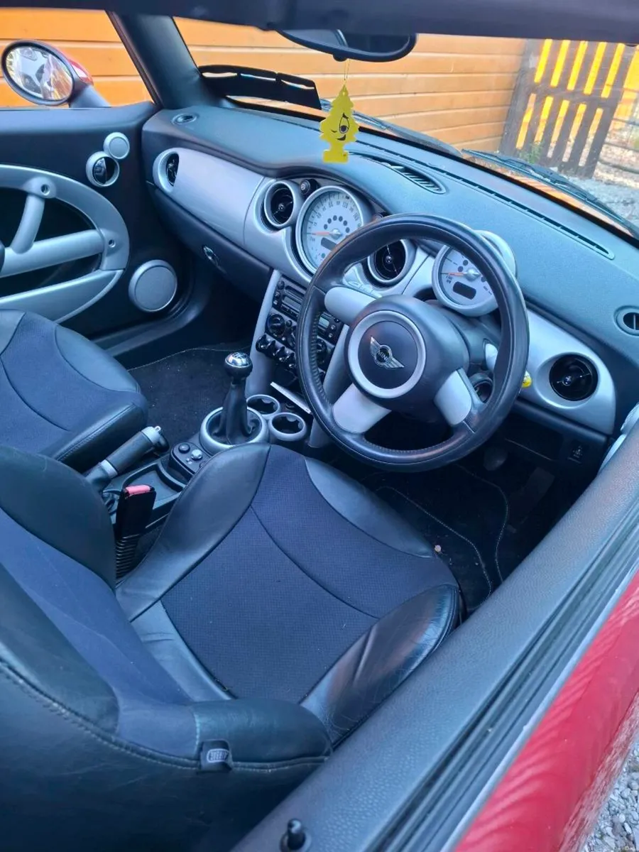 Mini cooper jcw convertible - Image 2